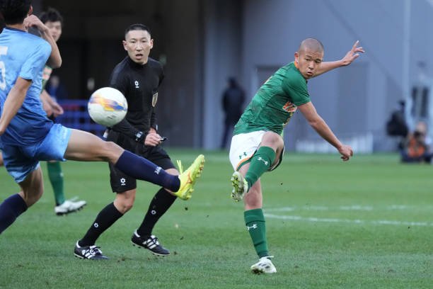 在他们的支 在他们的支